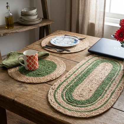 Green round and oval jute placemats