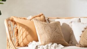 Strona główna jute pillow in living areas main